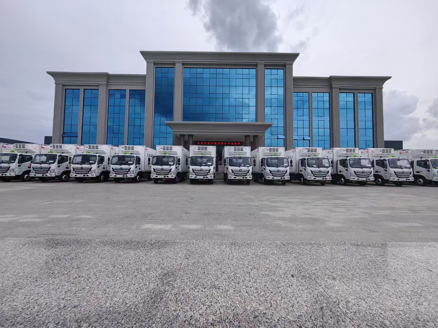 特种车辆定制案例图片